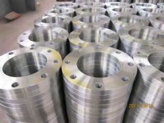 ASTM A105 pipe flanges